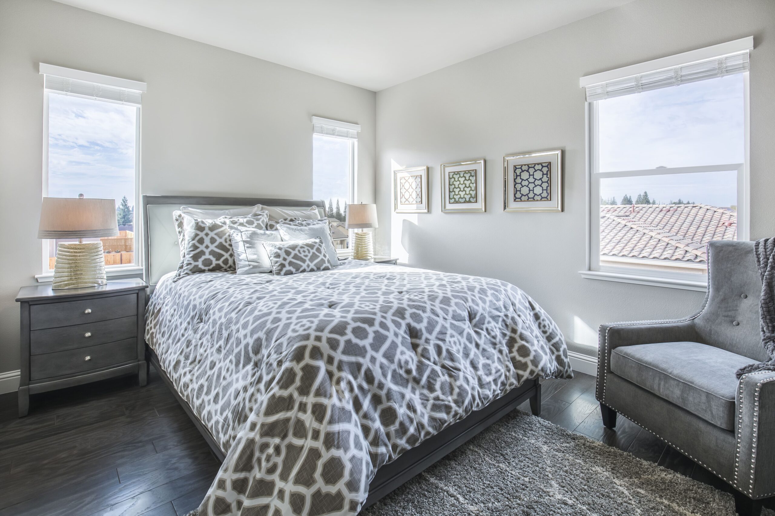 window replacement near me, window replacement types, window replacement warranty, energy efficient window replacement, vinyl window replacement, wood window replacement, aluminum window replacement